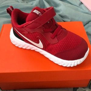 Children’s Red Nike Revolution 5 Sneakers